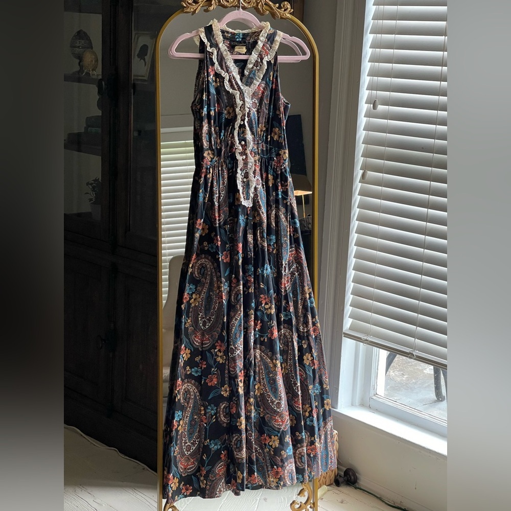 Denise L Vintage 100% Cotton Peasant Black Floral Paisley Maxi Dress w Lace Trim